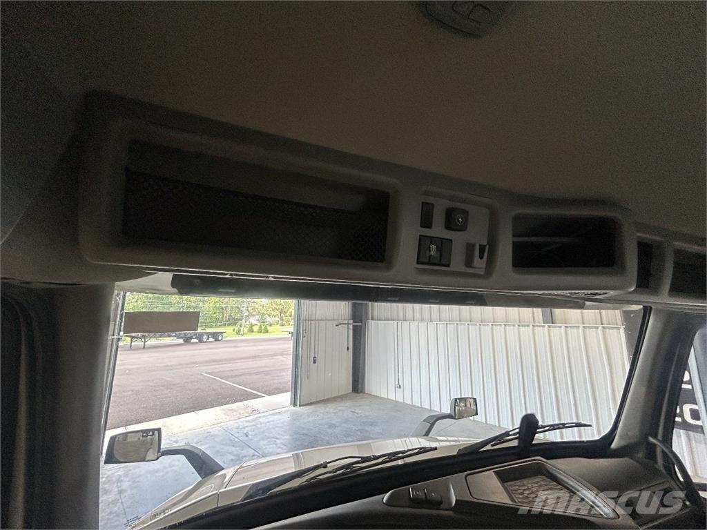 Volvo VNR64T300 Влекачи