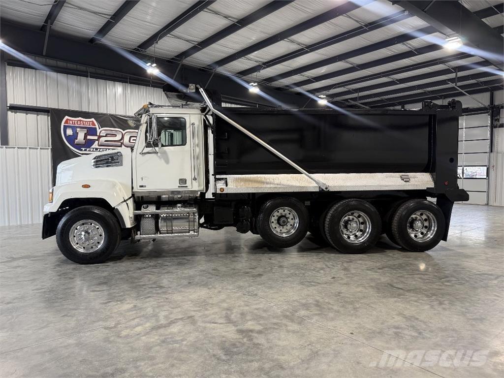Western Star 4700SF Самосвал