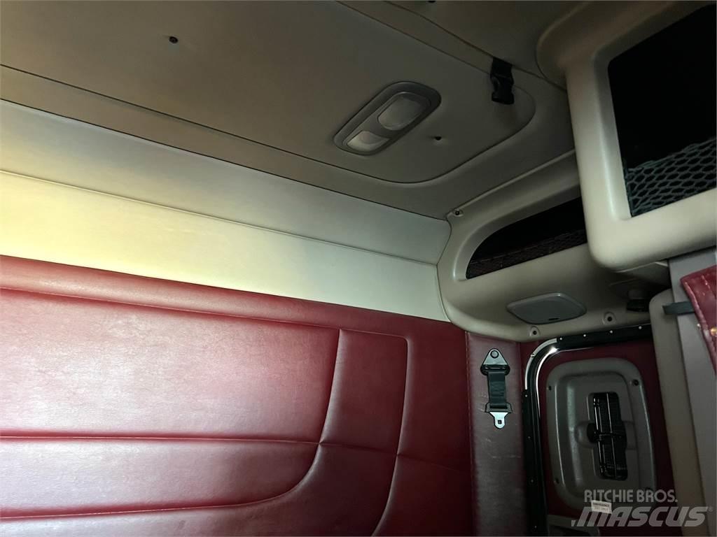 Peterbilt 388 Влекачи