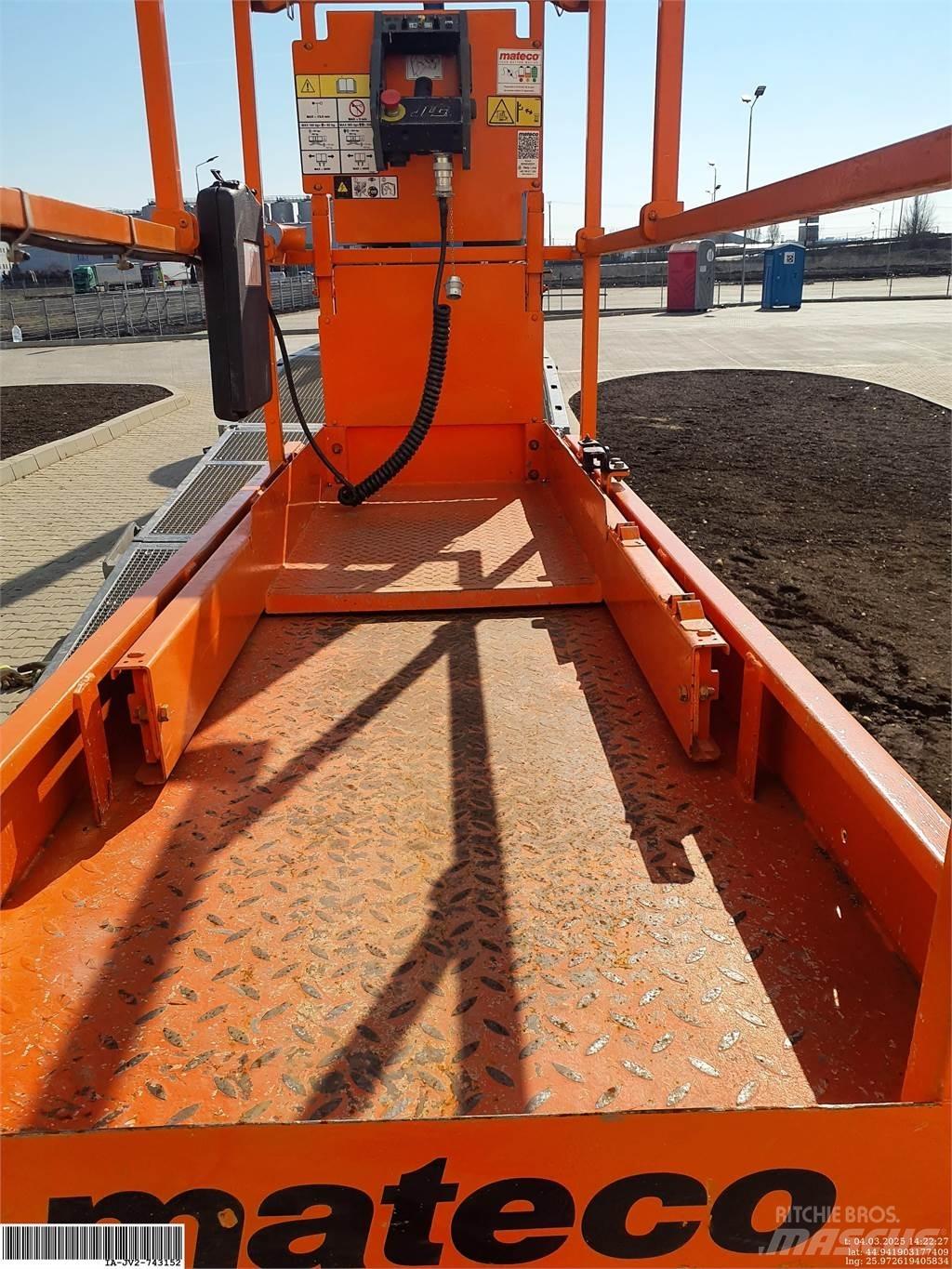 JLG 2032ES Ножични работни платформи