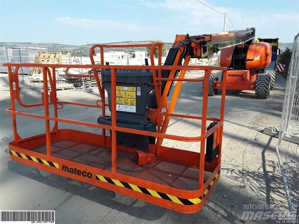 JLG 860SJ Съчленени стрелови подемници