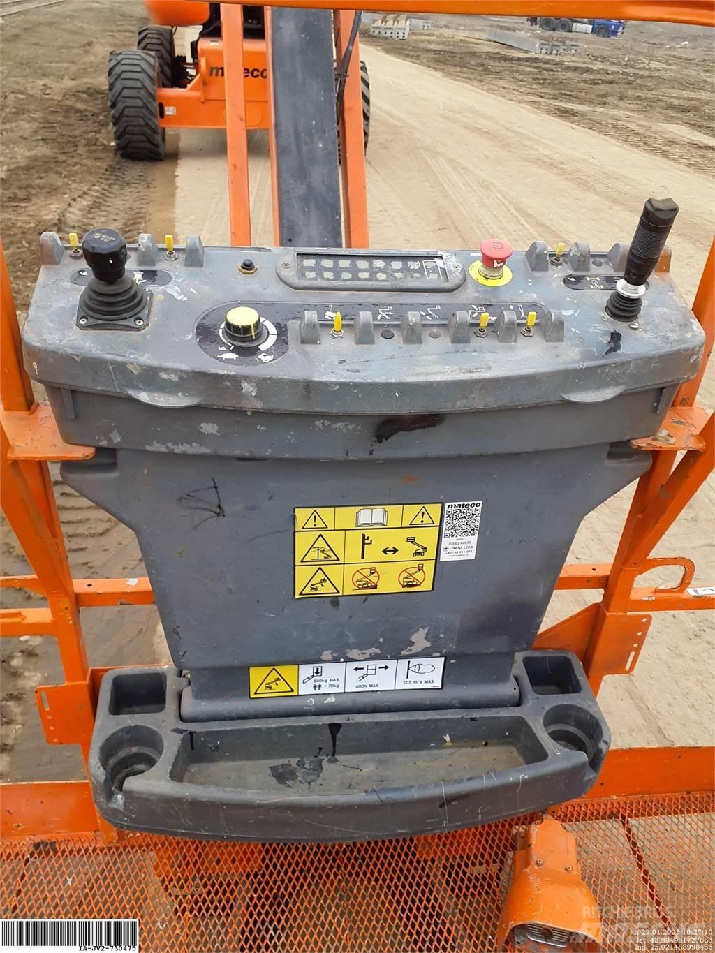 JLG 860SJ Съчленени стрелови подемници