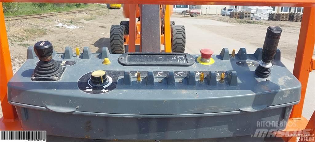 JLG 860SJ Съчленени стрелови подемници