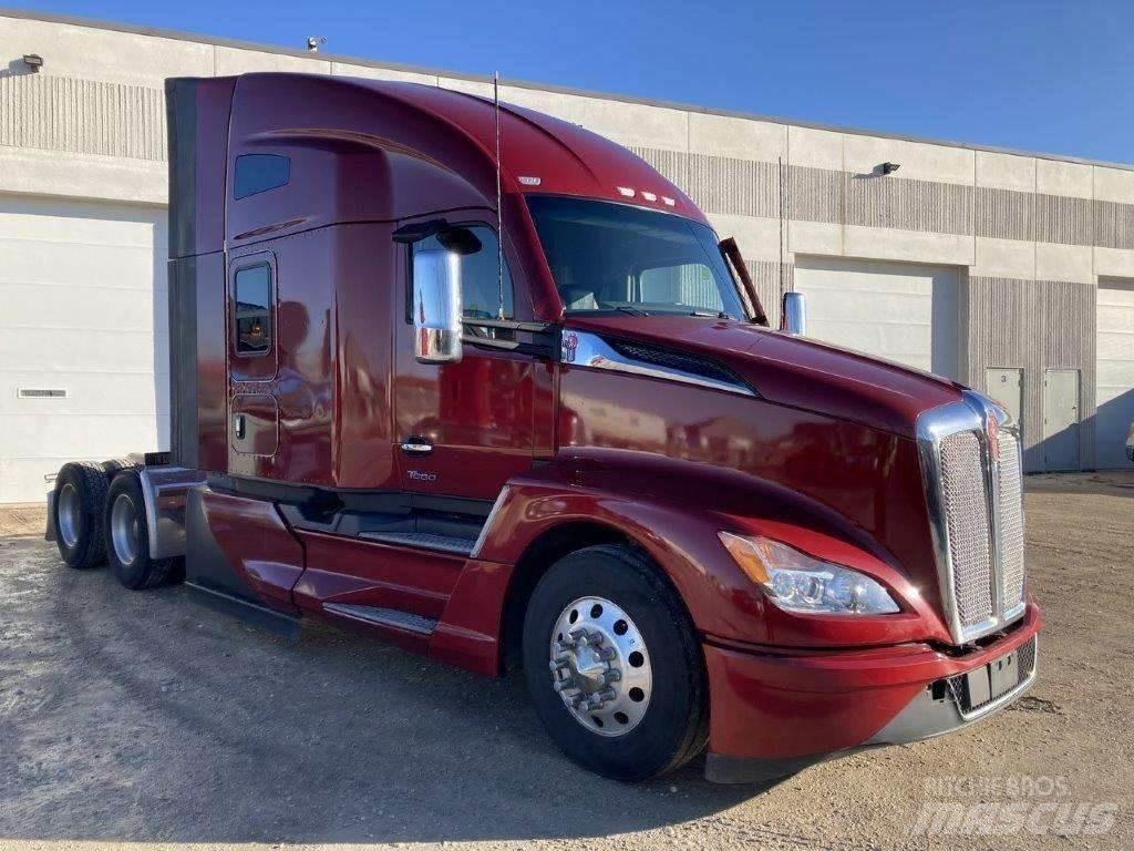 Kenworth T680 Влекачи