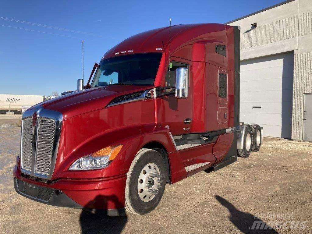 Kenworth T680 Влекачи