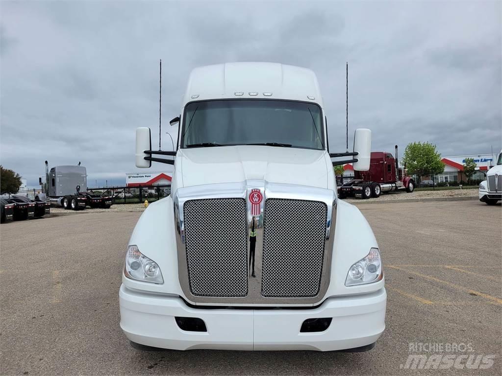 Kenworth T680 Влекачи