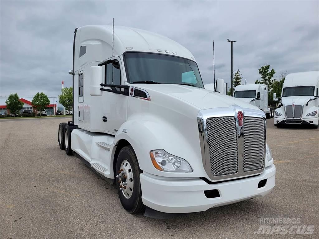 Kenworth T680 Влекачи