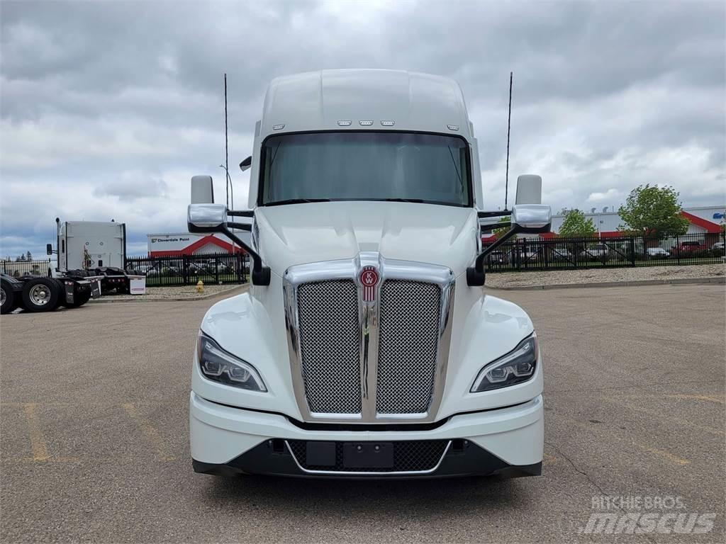 Kenworth T680 Влекачи