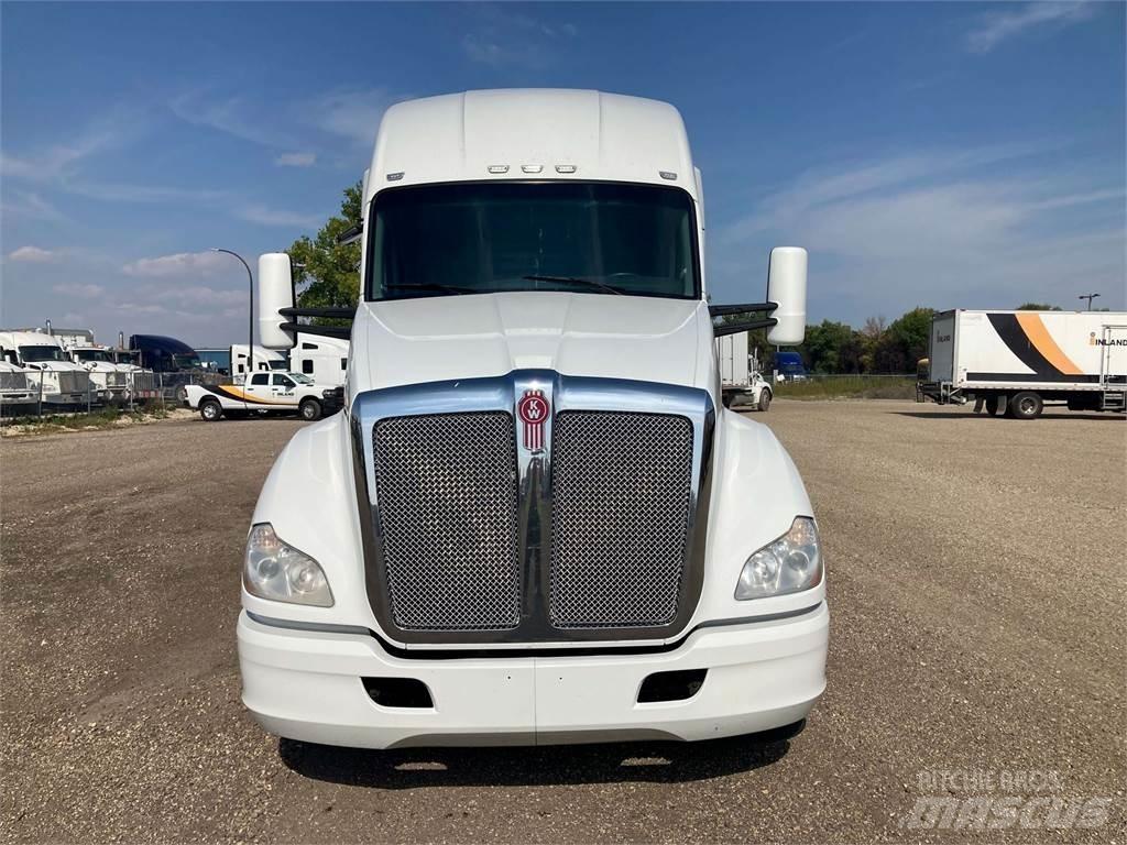 Kenworth T680 Влекачи