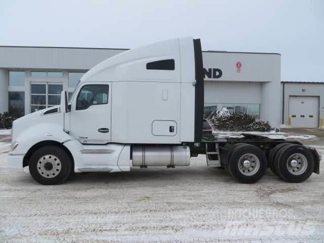 Kenworth T680 Влекачи