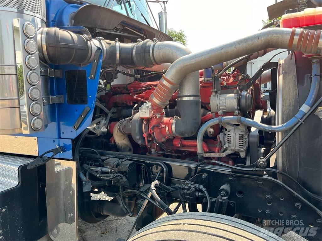 Kenworth W900L Влекачи