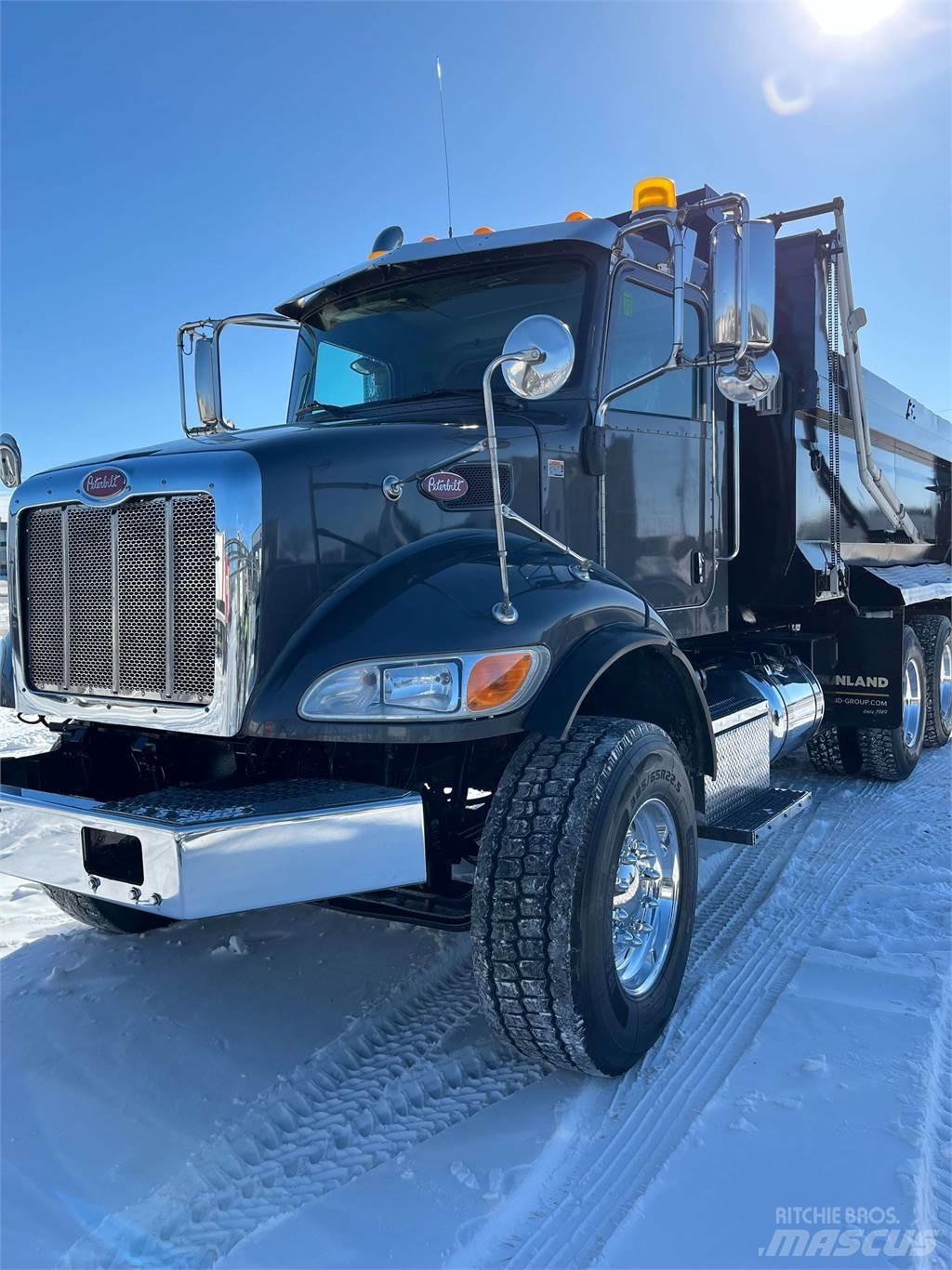 Peterbilt 348 Самосвал