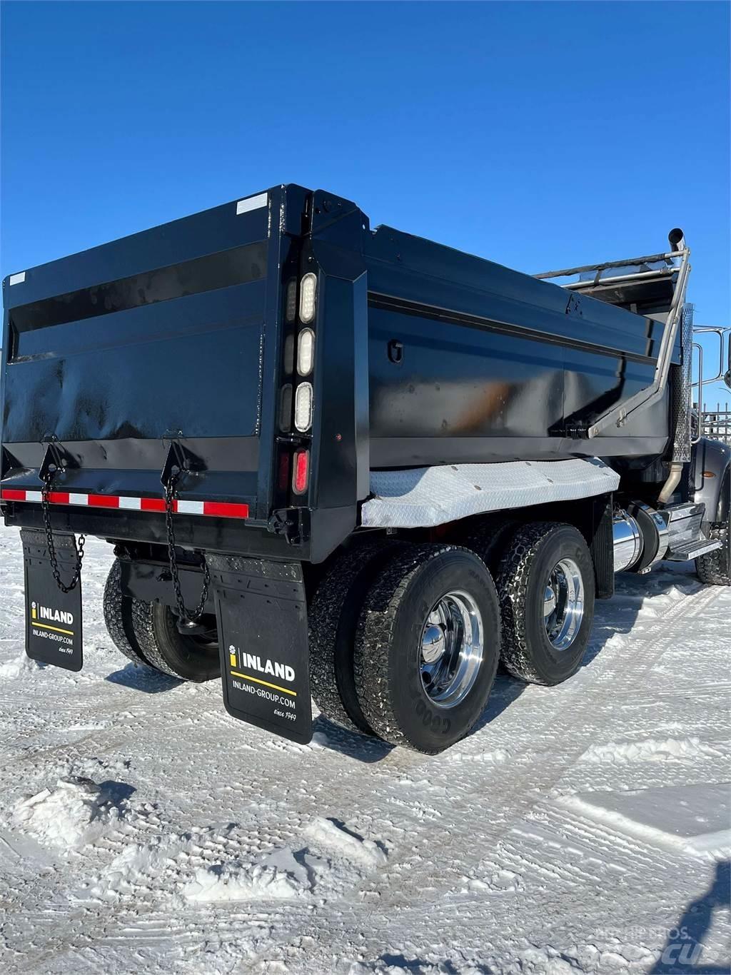 Peterbilt 348 Самосвал