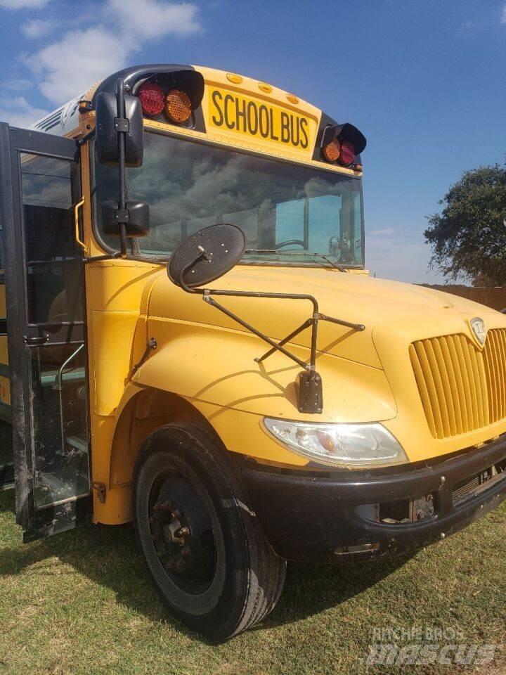 IC Bus CE200 Други