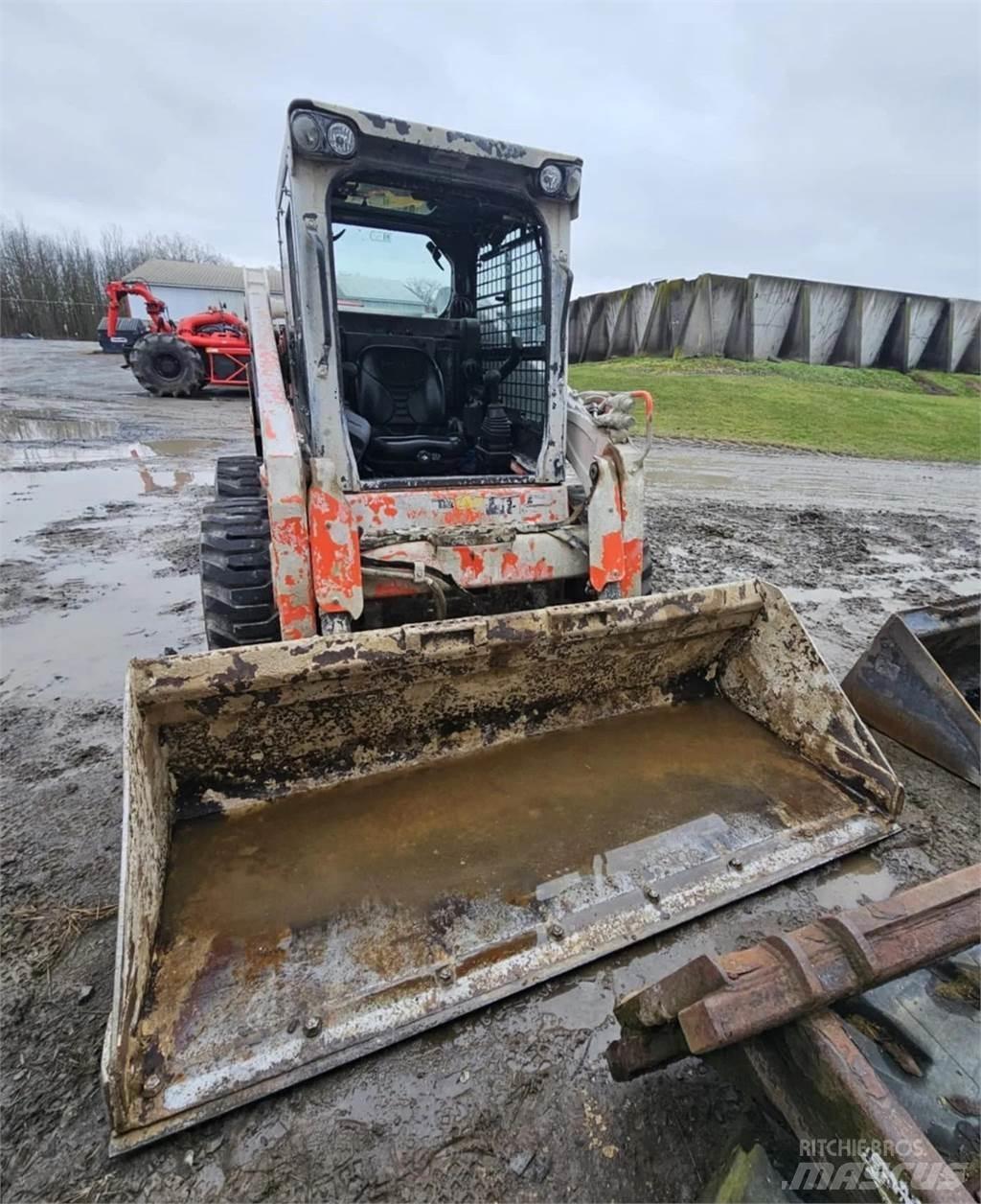 Kubota SSV75 Други компоненти