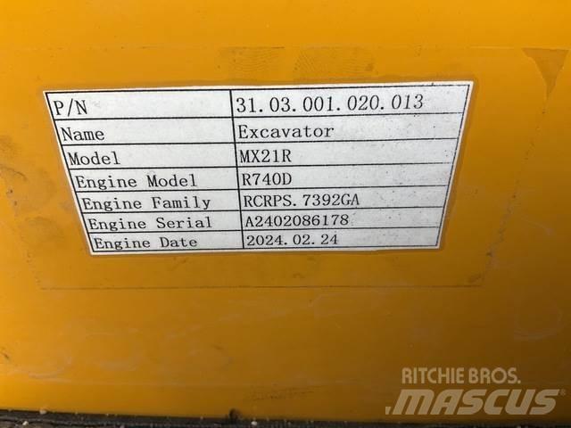 AGT MX21R Верижен екскаватор