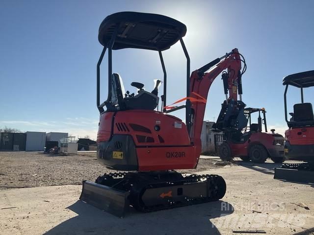 AGT QK20R Верижен екскаватор