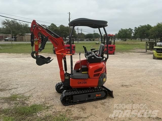 AGT QK20R Верижен екскаватор
