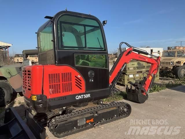 AGT QNT50R Верижен екскаватор