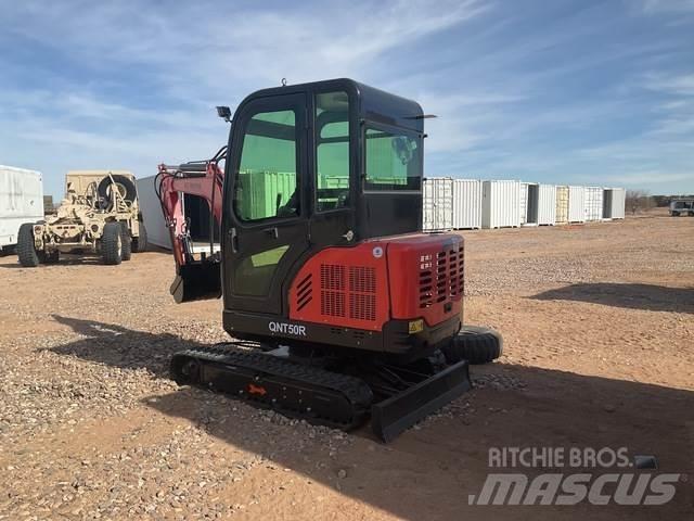 AGT QNT50R Верижен екскаватор