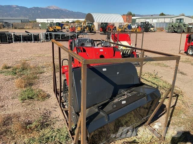 AGT SDA-140T Верижен товарач