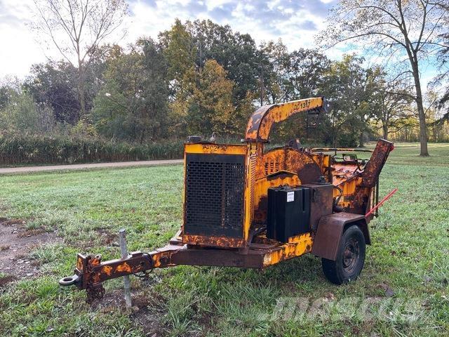 Altec DC1317 Дробилки за клони