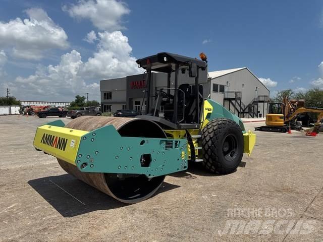 Ammann ARS 110 Еднобарабанни ролки
