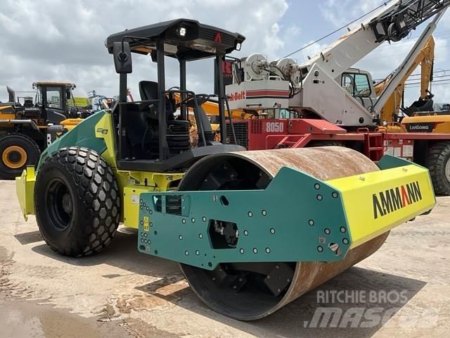 Ammann ARS 110 Еднобарабанни ролки
