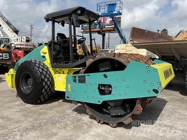 Ammann ARS 110 Еднобарабанни ролки
