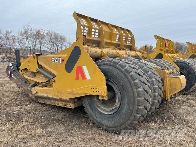 Ashland 2411E Скрепери
