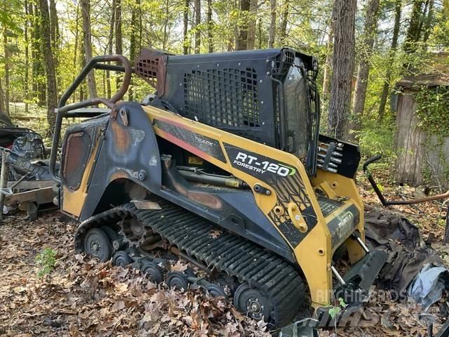 ASV RT120F Мини товарачи
