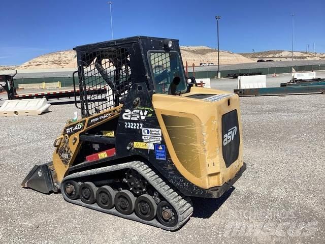 ASV RT40 Мини товарачи
