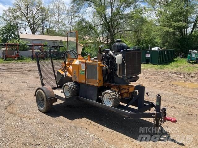 Bandit 2550 Мелници за пънове

