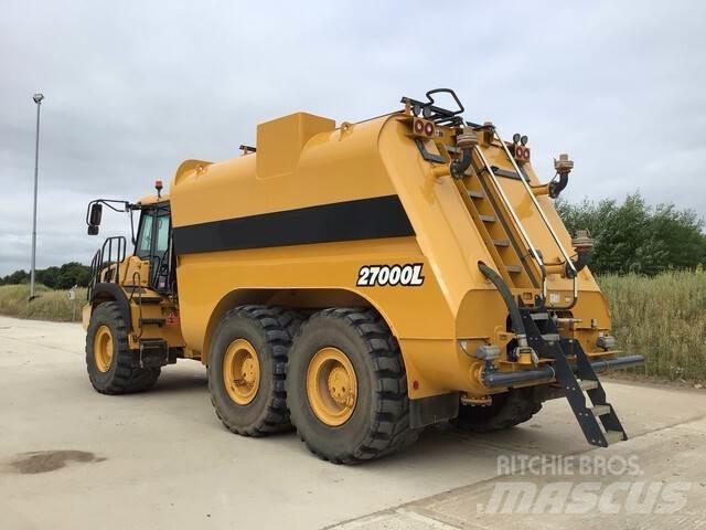 Bell B30E Цистерни за вода
