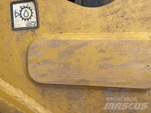 Bell B30E Дъмпери/моторни превозни средства