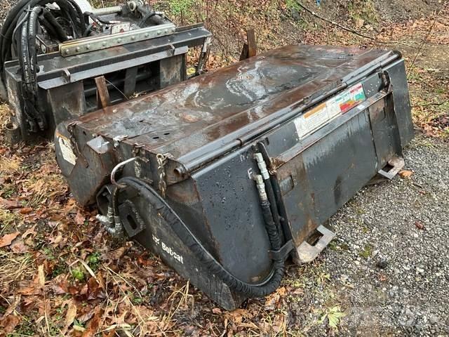 Bobcat  Автоматични метачки с четки