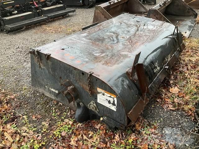 Bobcat  Автоматични метачки с четки