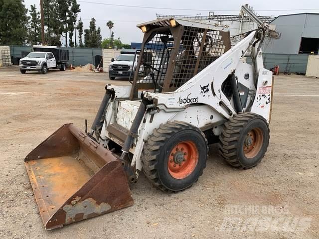 Bobcat 873 Мини товарачи

