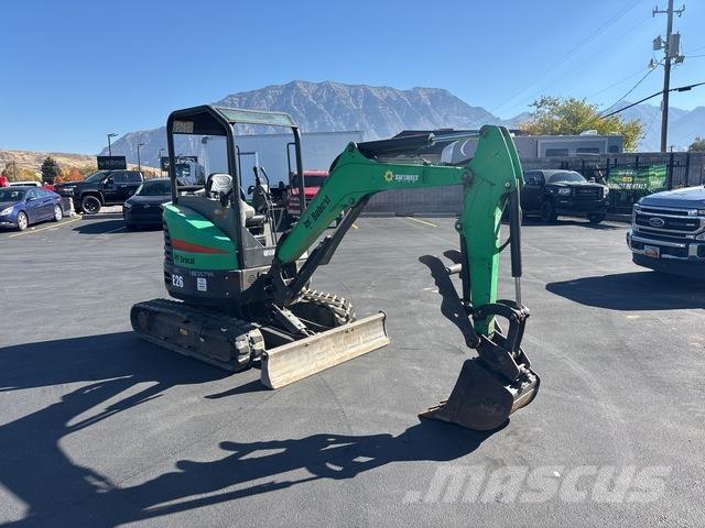 Bobcat E26 Верижен екскаватор