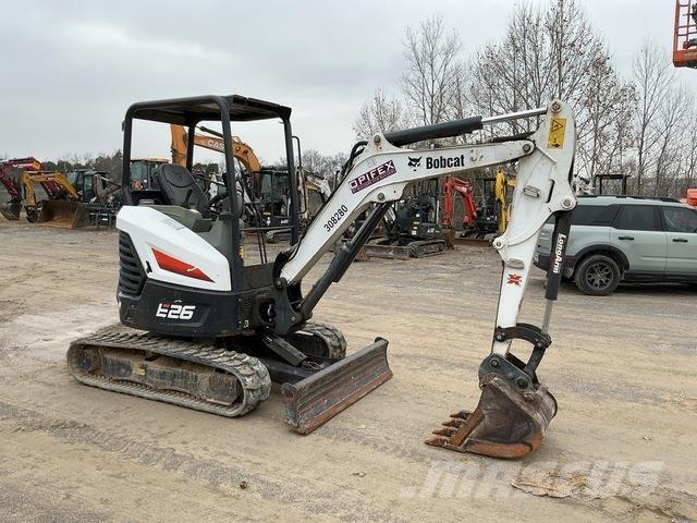 Bobcat E26 Верижен екскаватор