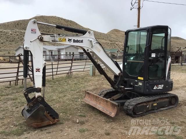 Bobcat E32i Верижен екскаватор