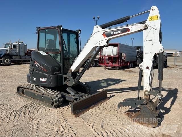 Bobcat E35 Верижен екскаватор
