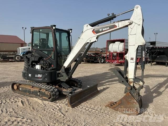 Bobcat E35 Верижен екскаватор