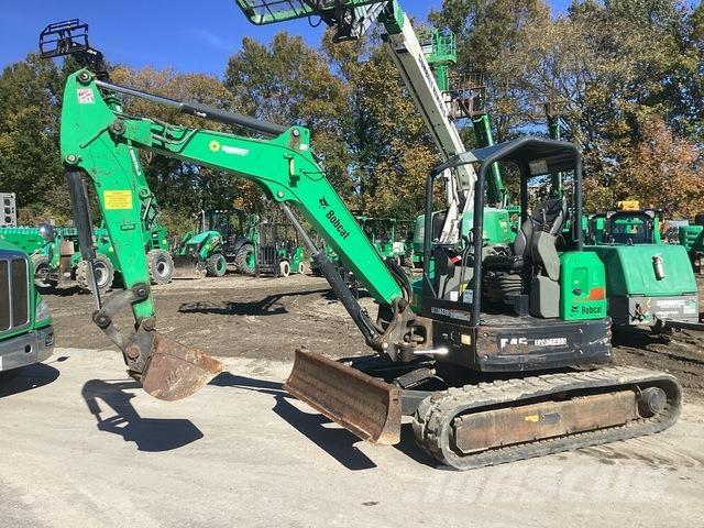 Bobcat E45 Верижен екскаватор