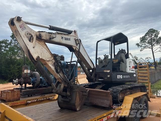 Bobcat E50 Верижен екскаватор