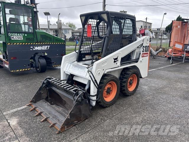 Bobcat S100 Мини товарачи
