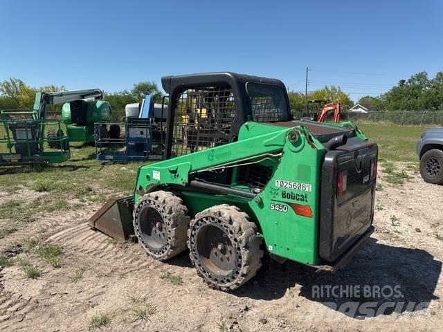 Bobcat S450 Мини товарачи
