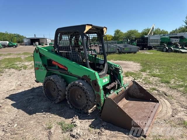 Bobcat S450 Мини товарачи
