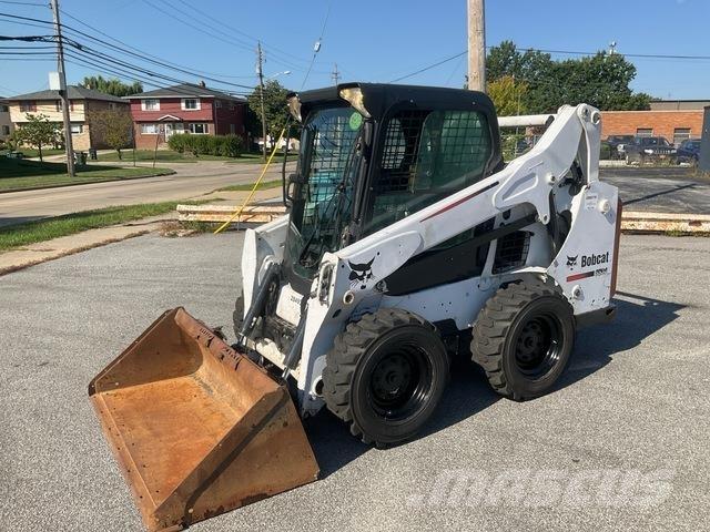 Bobcat S530 Мини товарачи
