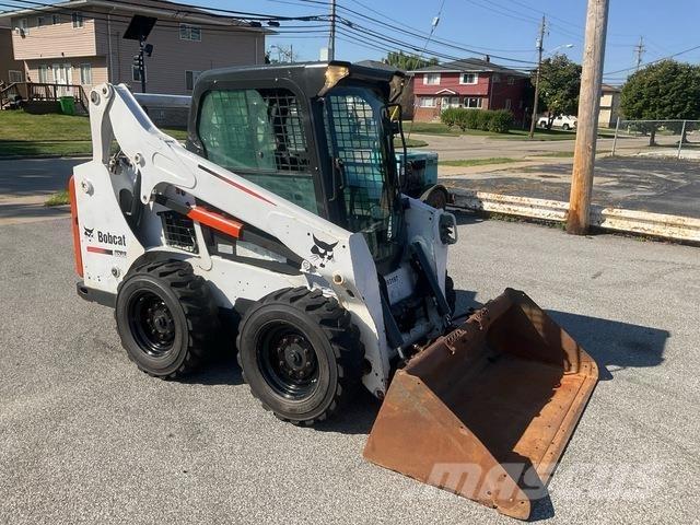 Bobcat S530 Мини товарачи
